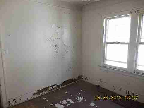 12405 Birwood (14)_m.jpg